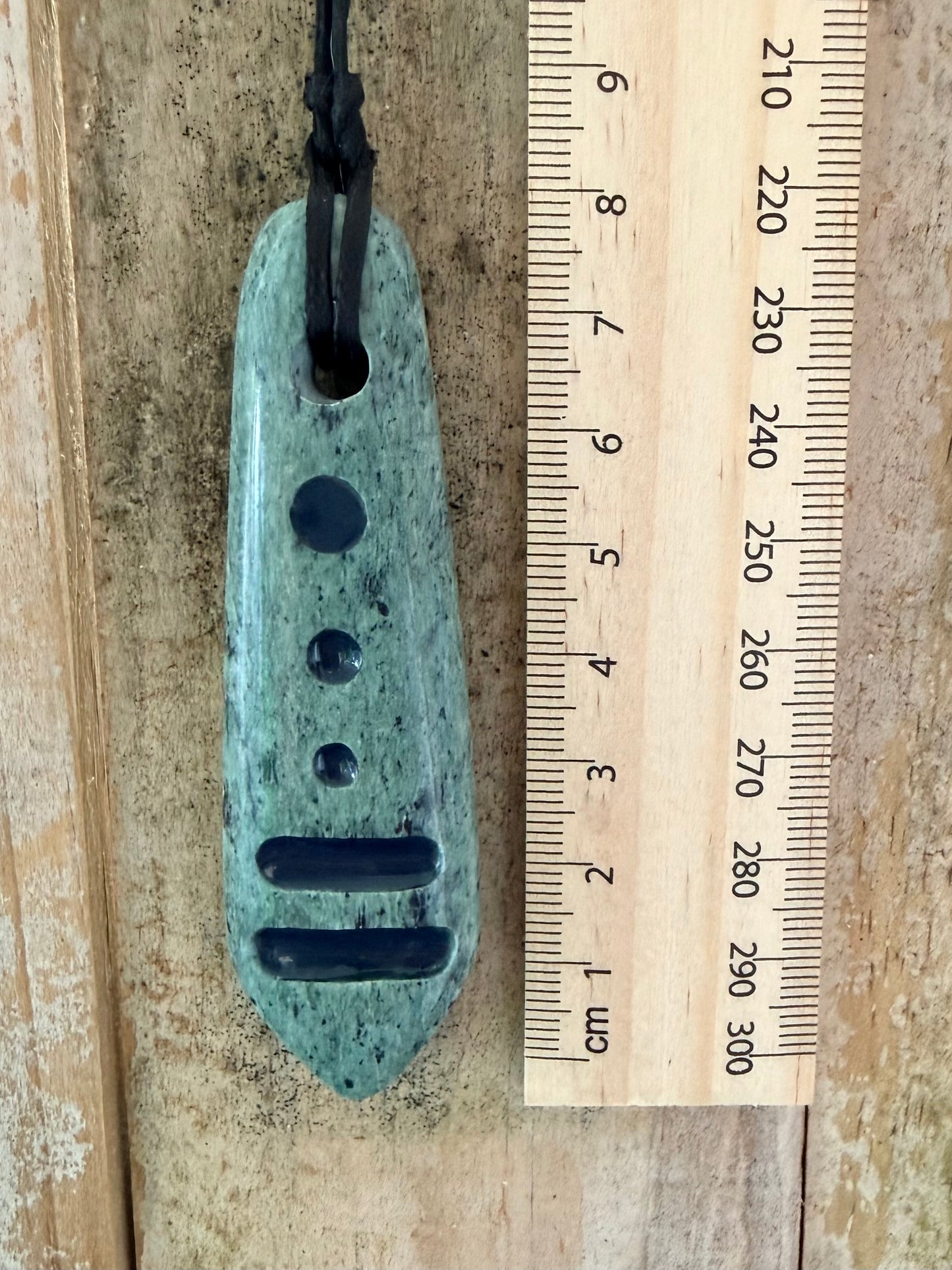 Pounamu / NZ Greenstone Pendant